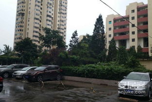 新華街七里優(yōu)點(diǎn) 不足,新華街七里怎么樣,新華街七里周邊房產(chǎn)中介經(jīng)紀(jì)人評(píng)價(jià)