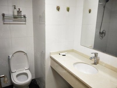 太湖新村精裝獨衛(wèi)，便捷生活觸手可及